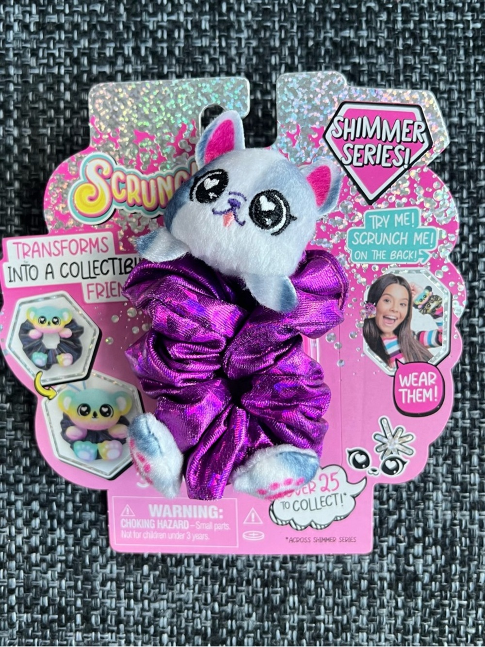 NWT Scrunchmiez Shimmer Scrunchie